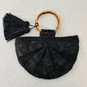 Mar Y Sol Zoe Wristlet NWT Black Raffia Tasseled Fan-Shape Bamboo Handles
